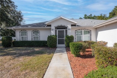 This charming 3/2/2 home built in 2001 offers 1,725 sq. ft. of on Inverness Golf and Country Club in Florida - for sale on GolfHomes.com, golf home, golf lot