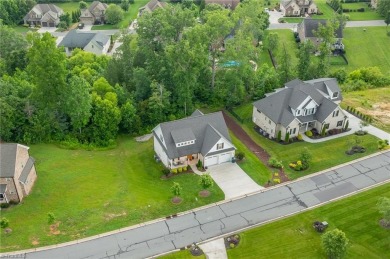 Like-new home in the highly sought after Meadowlands Golf Course on Meadowlands Golf Club in North Carolina - for sale on GolfHomes.com, golf home, golf lot