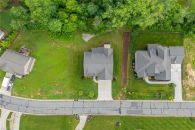 Like-new home in the highly sought after Meadowlands Golf Course on Meadowlands Golf Club in North Carolina - for sale on GolfHomes.com, golf home, golf lot