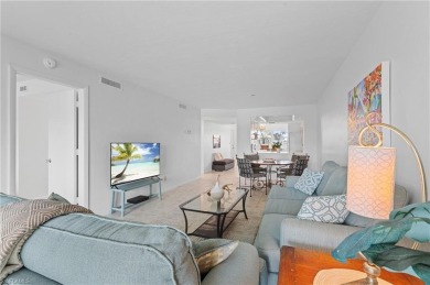Renovated top to bottom in 2020, this 2 bed, 2 bath condo in The on Riviera Golf Club in Florida - for sale on GolfHomes.com, golf home, golf lot