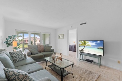 Renovated top to bottom in 2020, this 2 bed, 2 bath condo in The on Riviera Golf Club in Florida - for sale on GolfHomes.com, golf home, golf lot