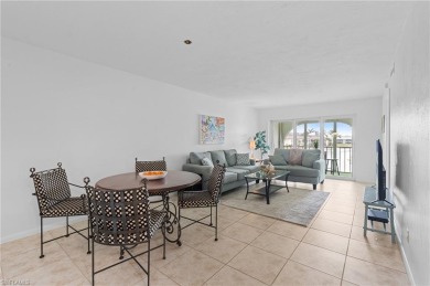Renovated top to bottom in 2020, this 2 bed, 2 bath condo in The on Riviera Golf Club in Florida - for sale on GolfHomes.com, golf home, golf lot