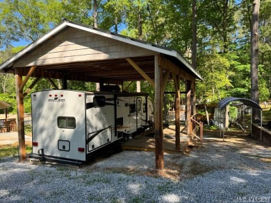 2018 Mallard by Heartland 29' camper on a nice level lot with on River Ridge Golf Club in Virginia - for sale on GolfHomes.com, golf home, golf lot