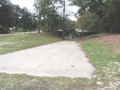 Welcome to the perfect place to build your new home. A cleared on The Oaks Golf Club in Florida - for sale on GolfHomes.com, golf home, golf lot