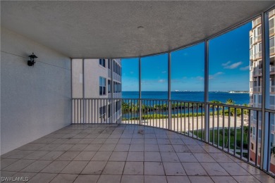 Customize to your style!
This waterfront condo offers an on Gulf Harbour Yacht and Country Club in Florida - for sale on GolfHomes.com, golf home, golf lot