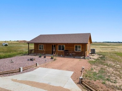 This charming 3-bed, 2-bath ranch offers modern finishes, a on Hollydot Golf Course in Colorado - for sale on GolfHomes.com, golf home, golf lot
