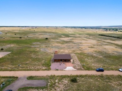 This charming 3-bed, 2-bath ranch offers modern finishes, a on Hollydot Golf Course in Colorado - for sale on GolfHomes.com, golf home, golf lot