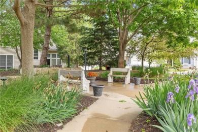 OFFER DEADLINE: FRIDAY, MAY 23rd @ 6:00 pm. Welcome home to this on Overland Park Golf Club in Kansas - for sale on GolfHomes.com, golf home, golf lot