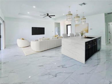 BRAND NEW SAMSUNG STAINLESS STEEL APPLIANCE package. 3 BED+DEN on River Hall Country Club in Florida - for sale on GolfHomes.com, golf home, golf lot