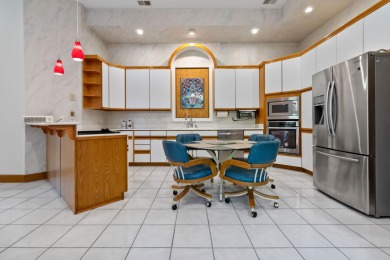 Welcome to this exceptional custom-built residence on the on Eagles Nest Country Club in Kentucky - for sale on GolfHomes.com, golf home, golf lot