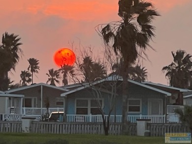 SENSATIONAL SUNSETS AWAIT!!  Welcome to this gorgeous 1,244 sq on Long Island Golf Course in Texas - for sale on GolfHomes.com, golf home, golf lot