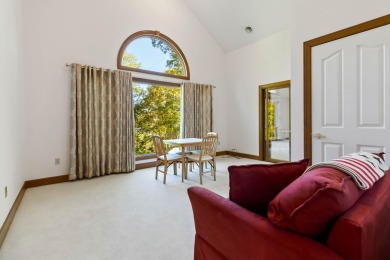 Welcome to this exceptional custom-built residence on the on Eagles Nest Country Club in Kentucky - for sale on GolfHomes.com, golf home, golf lot
