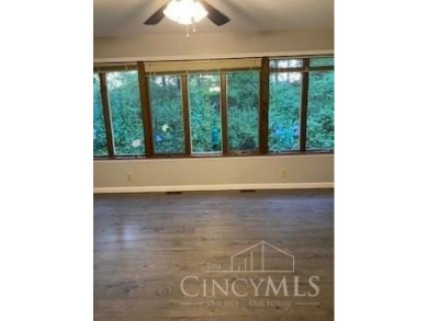 Rare 5-bedroom home located in Fairway Hills.  This jewel has on Potters Park Golf Course in Ohio - for sale on GolfHomes.com, golf home, golf lot