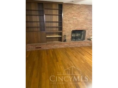Rare 5-bedroom home located in Fairway Hills.  This jewel has on Potters Park Golf Course in Ohio - for sale on GolfHomes.com, golf home, golf lot