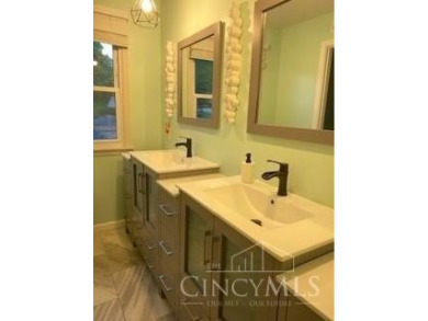 Rare 5-bedroom home located in Fairway Hills.  This jewel has on Potters Park Golf Course in Ohio - for sale on GolfHomes.com, golf home, golf lot