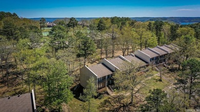 Welcome to this 2 bed/2 bath FURNISHED condominium. Featuring 2 on Mountain Ranch Golf Club in Arkansas - for sale on GolfHomes.com, golf home, golf lot