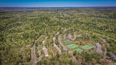 Welcome to this 2 bed/2 bath FURNISHED condominium. Featuring 2 on Mountain Ranch Golf Club in Arkansas - for sale on GolfHomes.com, golf home, golf lot