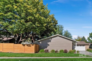 Incredible opportunity to own a turnkey GORGEOUSLY remodeled & on Eagle Hills Golf Course in Idaho - for sale on GolfHomes.com, golf home, golf lot