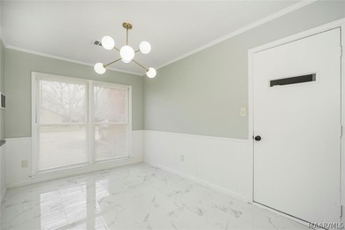 Bright, open, and beautifully refreshed in highly desirable on Cottonwood Golf Club in Alabama - for sale on GolfHomes.com, golf home, golf lot