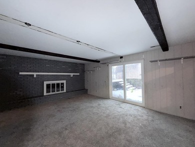 4 Bedroom * 2 Bath Quad Level Home For Sale * Lakes Of The Four on Lakes of the Four Seasons Country Club in Indiana - for sale on GolfHomes.com, golf home, golf lot