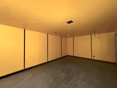 4 Bedroom * 2 Bath Quad Level Home For Sale * Lakes Of The Four on Lakes of the Four Seasons Country Club in Indiana - for sale on GolfHomes.com, golf home, golf lot