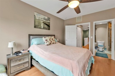 Charming 2-Bedroom, 2.5-Bathroom Townhouse on Deep Creek Golf on Deep Creek Golf Club in Florida - for sale on GolfHomes.com, golf home, golf lot