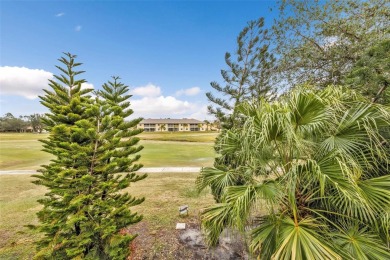Charming 2-Bedroom, 2.5-Bathroom Townhouse on Deep Creek Golf on Deep Creek Golf Club in Florida - for sale on GolfHomes.com, golf home, golf lot
