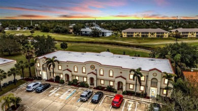 Charming 2-Bedroom, 2.5-Bathroom Townhouse on Deep Creek Golf on Deep Creek Golf Club in Florida - for sale on GolfHomes.com, golf home, golf lot