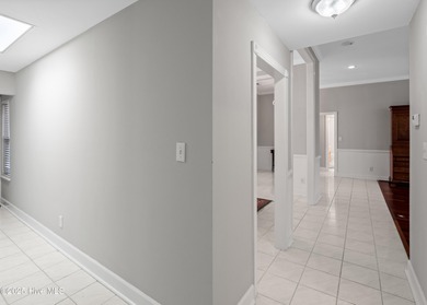 LOOKING FOR AN INVESTMENT OPPORTUNITY? Primary Home? Or the on Lockwood Folly Country Club in North Carolina - for sale on GolfHomes.com, golf home, golf lot