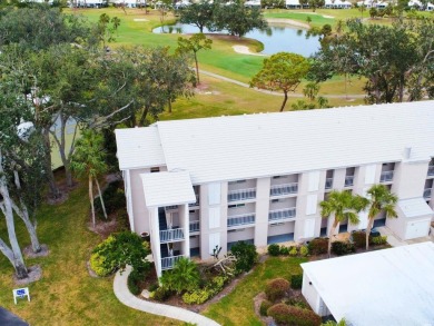 TOP-FLOOR ELEGANCE WITH SWEEPING GOLF  LAKE VIEWS!

This on Plantation Golf and Country Club in Florida - for sale on GolfHomes.com, golf home, golf lot
