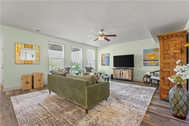 This stunning reverse 1.5 story offers 4 spacious bedrooms, 3 on The Deuce At the National Golf Club of Kansas City in Missouri - for sale on GolfHomes.com, golf home, golf lot