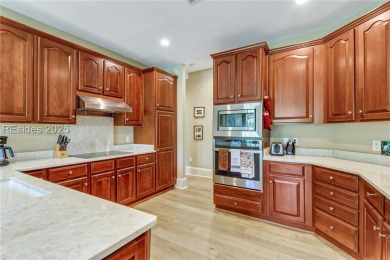 Cottage Lake is the setting of this perfect home in Belfair with on Belfair Golf Club in South Carolina - for sale on GolfHomes.com, golf home, golf lot
