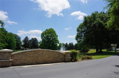 BUILD YOUR NEW HOME IN BRENTWOOD!  Bring your plans and ideas on Brentwood Farms Golf Club in Florida - for sale on GolfHomes.com, golf home, golf lot