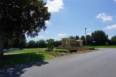 BUILD YOUR NEW HOME IN BRENTWOOD!  Bring your plans and ideas on Brentwood Farms Golf Club in Florida - for sale on GolfHomes.com, golf home, golf lot
