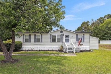 Beautiful 3 bedroom, 2 bath home located in the wonderful on Wild Wing Plantation in South Carolina - for sale on GolfHomes.com, golf home, golf lot