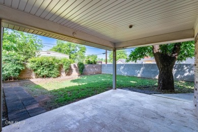 Welcome home to 1419 Stanley Street! This beautiful home is on Sweetwater Country Club in Texas - for sale on GolfHomes.com, golf home, golf lot