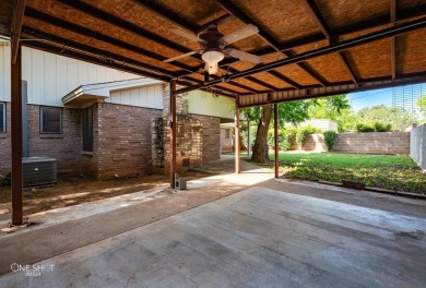 Welcome home to 1419 Stanley Street! This beautiful home is on Sweetwater Country Club in Texas - for sale on GolfHomes.com, golf home, golf lot