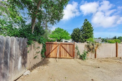 Welcome to this beautifully maintained home featuring 3 spacious on Lone Tree Golf Course in California - for sale on GolfHomes.com, golf home, golf lot