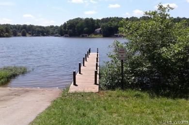Spacious 1.69 Offshore lot in Great Creek Landing at Lake Gaston on Tanglewood Shores Golf Club in Virginia - for sale on GolfHomes.com, golf home, golf lot
