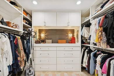 Updated Mid-Century Modern home on a corner lot in prestigious on Four Seasons Resort and Club in Texas - for sale on GolfHomes.com, golf home, golf lot