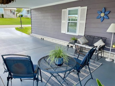Check this out!! This home has been meticulously kept with on Water Oak Country Club Estates in Florida - for sale on GolfHomes.com, golf home, golf lot