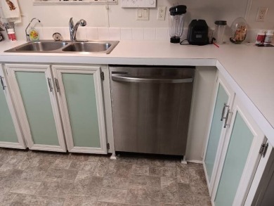 NEW LISTING - Priced @ $74,900.    Very well-maintained 2 Bed 2 on Four Lakes Golf Club in Florida - for sale on GolfHomes.com, golf home, golf lot