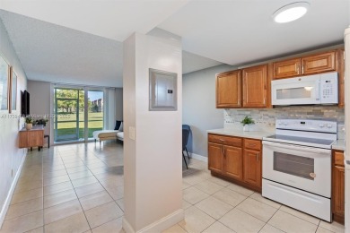 Welcome to this beautiful 1 bedroom, 1 bathroom updated on Sunrise Lakes Phase III in Florida - for sale on GolfHomes.com, golf home, golf lot