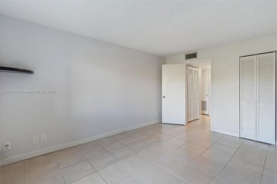 Welcome to this beautiful 1 bedroom, 1 bathroom updated on Sunrise Lakes Phase III in Florida - for sale on GolfHomes.com, golf home, golf lot
