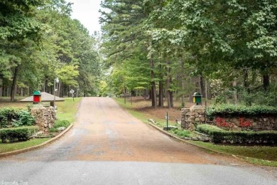 Beautiful Area Beautiful Lake Has it all here on Eden Isle on Red Apple Inn and Country Club in Arkansas - for sale on GolfHomes.com, golf home, golf lot