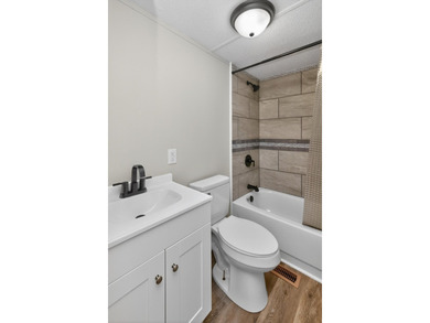 Herrington Lakefront with over 114 ft lake frontage and on Peninsula Golf Resort in Kentucky - for sale on GolfHomes.com, golf home, golf lot