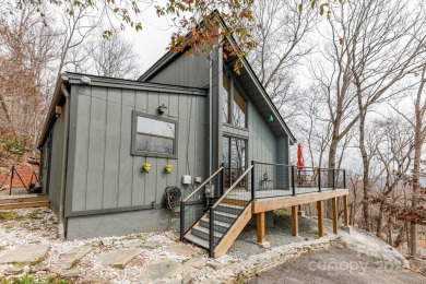 EMBRACE MOUNTAIN LIVING AT LAKE LURE, NC...............Nestled on Rumbling Bald Resort on Lake Lure in North Carolina - for sale on GolfHomes.com, golf home, golf lot