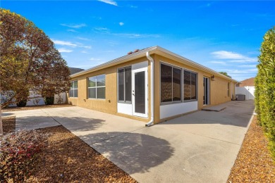 OVERSIZED 2 FULL CAR GARAGE * LOW BOND BALANCE * ROOM FOR A POOL on Evans Prairie Golf and Country Club in Florida - for sale on GolfHomes.com, golf home, golf lot