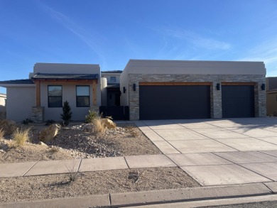 This nightly rental approved home is located on the 1st hole of on The Ledges Golf Club in Utah - for sale on GolfHomes.com, golf home, golf lot