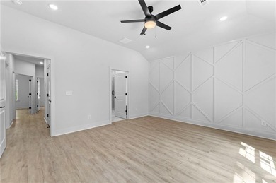 Builder offering $2,500 buyer concession + an additional lender on Branchwood Golf Course in Arkansas - for sale on GolfHomes.com, golf home, golf lot